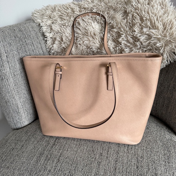 Michael Kors Tote - Picture 2 of 3